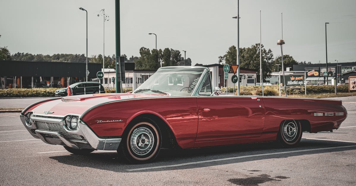 Pourquoi Henry Ford a-t-il créé la T-Ford ? Découvrez-le !
