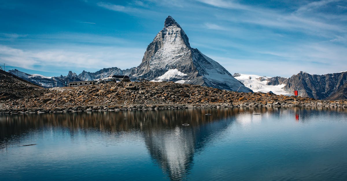 Quel est le plus grand lac de Suisse en 2023 ? Découvrez-le !
