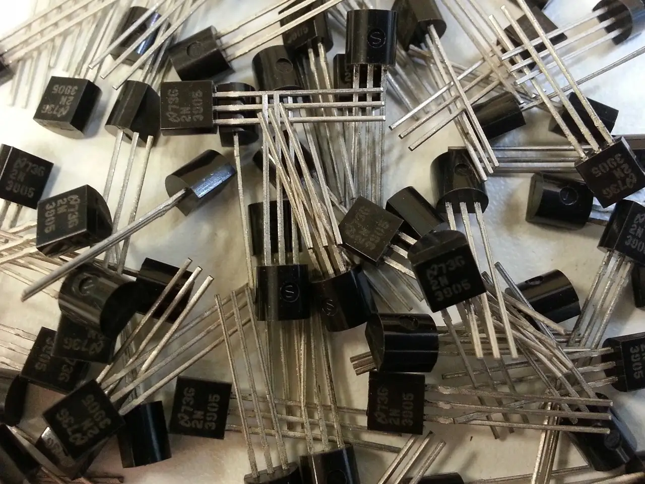 Pourquoi le passage aux transistors a-t-il été révolutionnaire ?