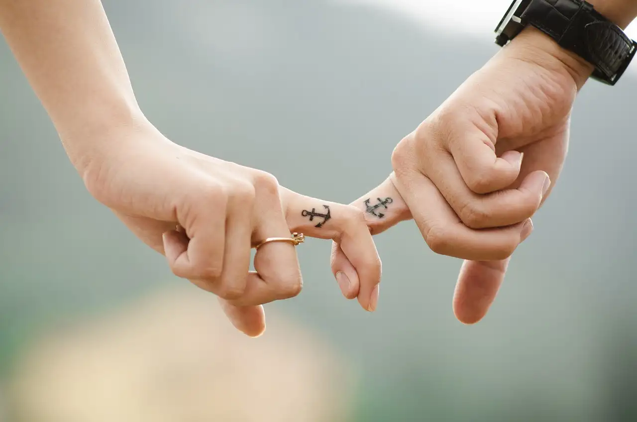 Quel était le rôle des tatouages et de la peinture corporelle ?