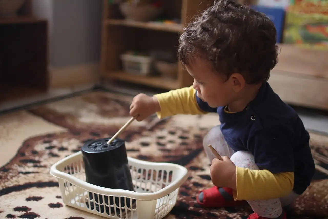 Quelle est l'influence de Maria Montessori sur l'éducation ?