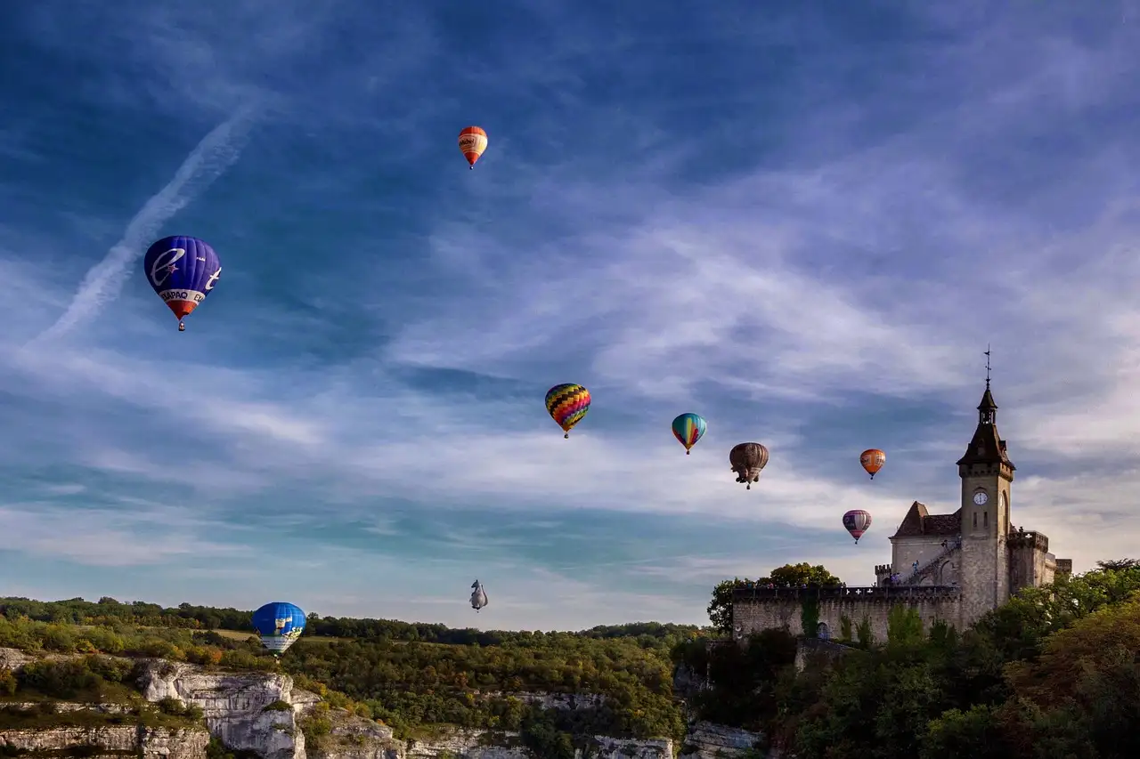 Les ballons à air : étaient-ils les premiers transports aériens ?