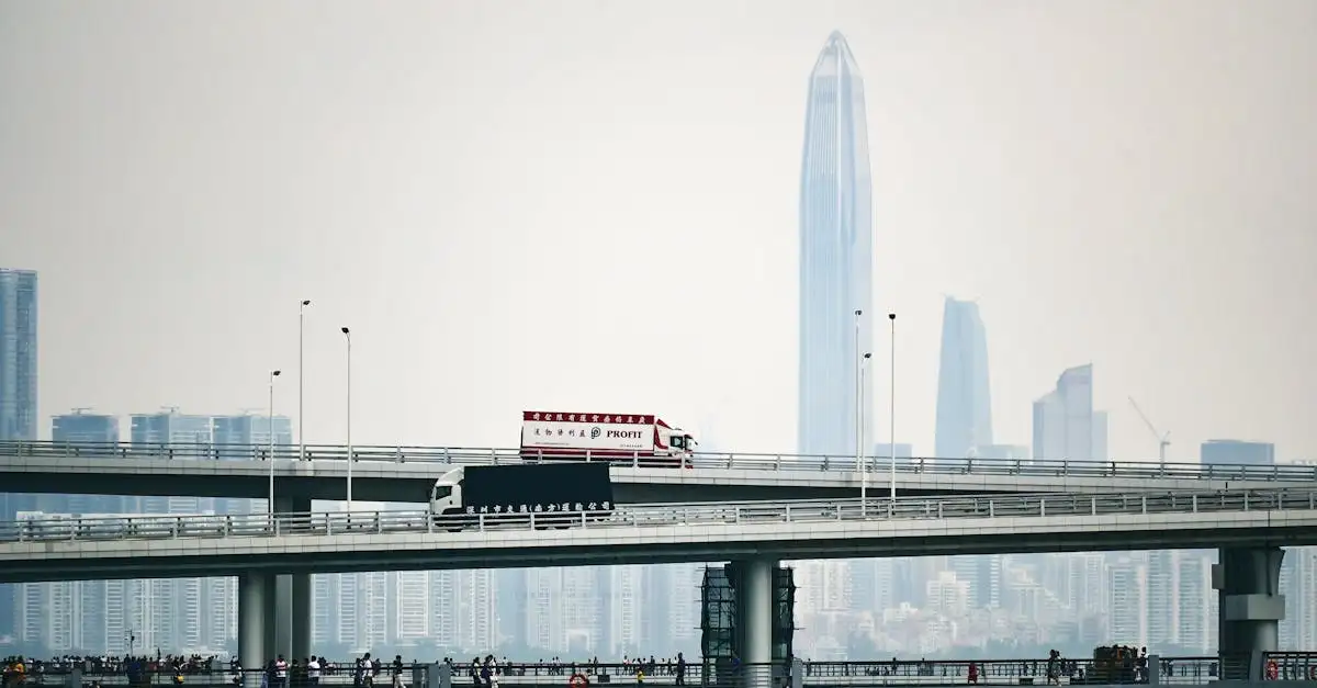Le Shun Hing Square se trouve-t-il à Shenzhen, Chine ?