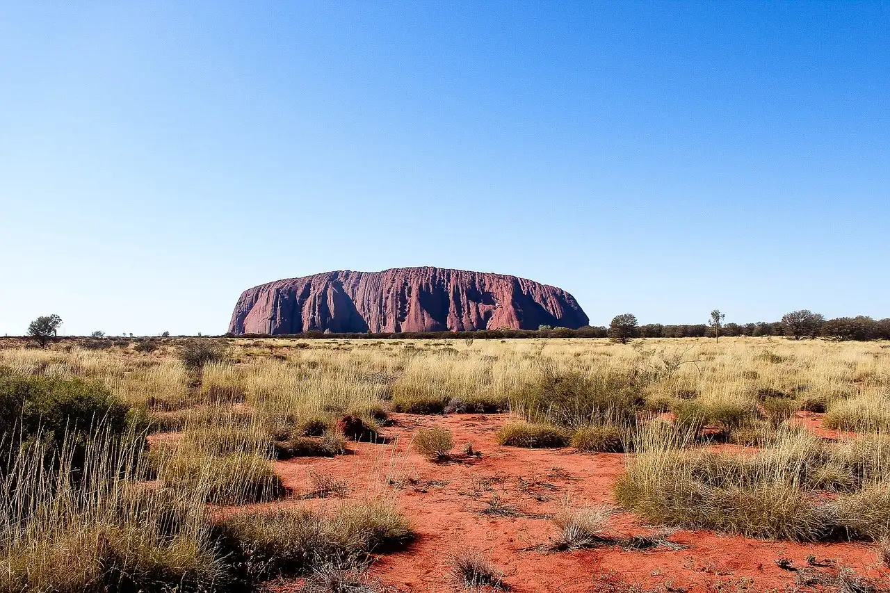 Quelle région abrite les célèbres peintures rupestres aborigènes ?