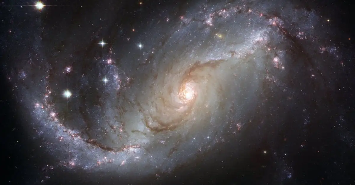 Qui a conçu le télescope Hubble et pourquoi est-il célèbre ?
