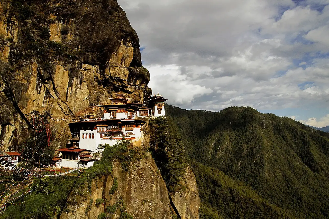 Quelle est la capitale du Bhoutan et pourquoi est-ce Thimphou ?