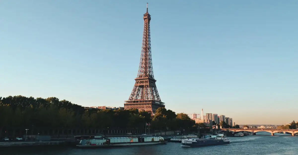 Quelle est l'histoire concise de la France en quelques lignes ?