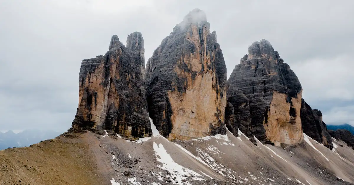Quel parc naturel italien protège les Dolomites ?