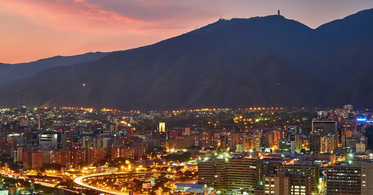 Quelle ville du Venezuela abrite la montagne Roraima ?