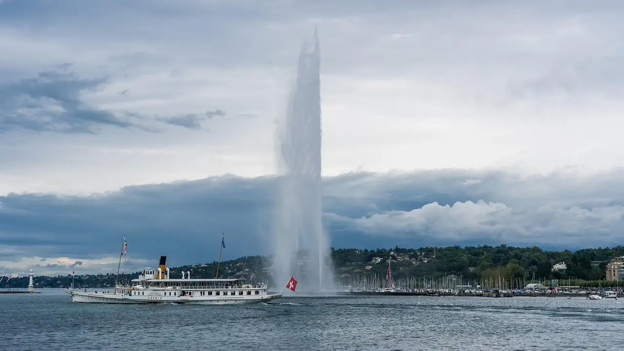 Quels sont les atouts du lac Léman en Suisse et en France ?