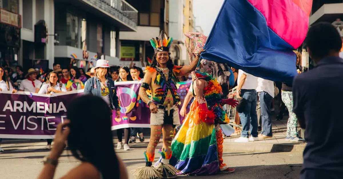 Quelle ville de Colombie se distingue par ses festivals ?
