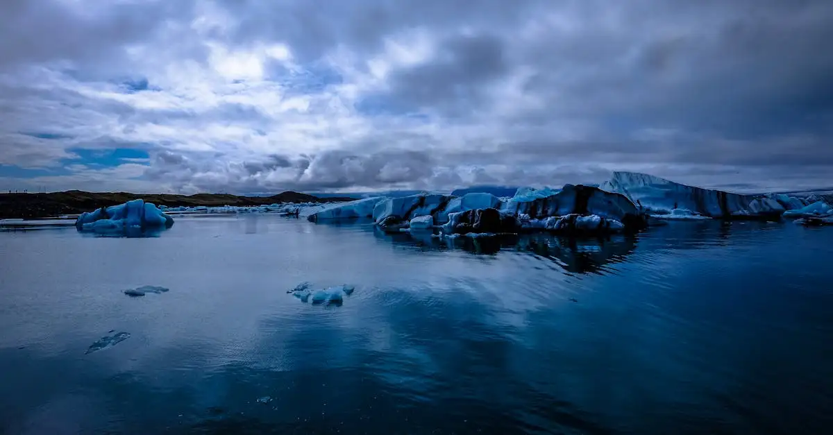 Qu'est-ce qui rend le lac Vostok unique sous la glace ?