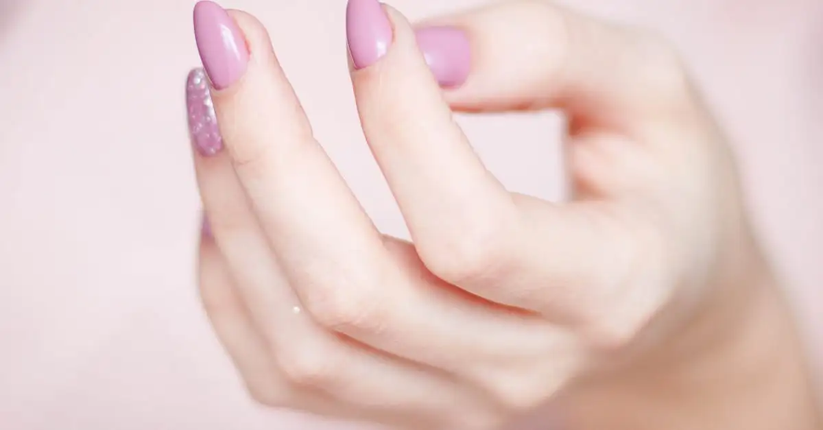 Quelle couleur de vernis à ongles choisir pour vous ?