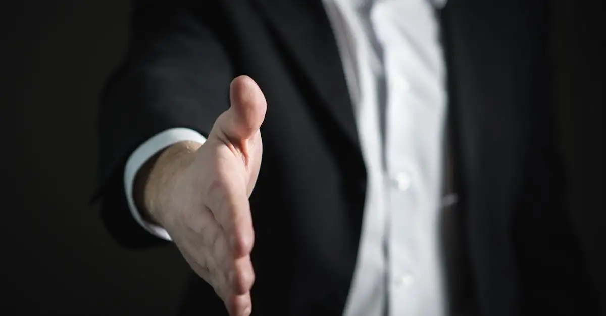 Que signifie 'Hoi' et comment l'utiliser correctement ?