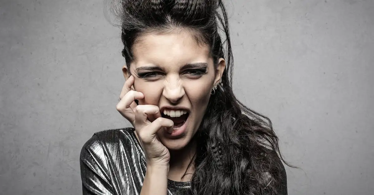 Quelle couleur de fard à paupières pour les yeux gris ?