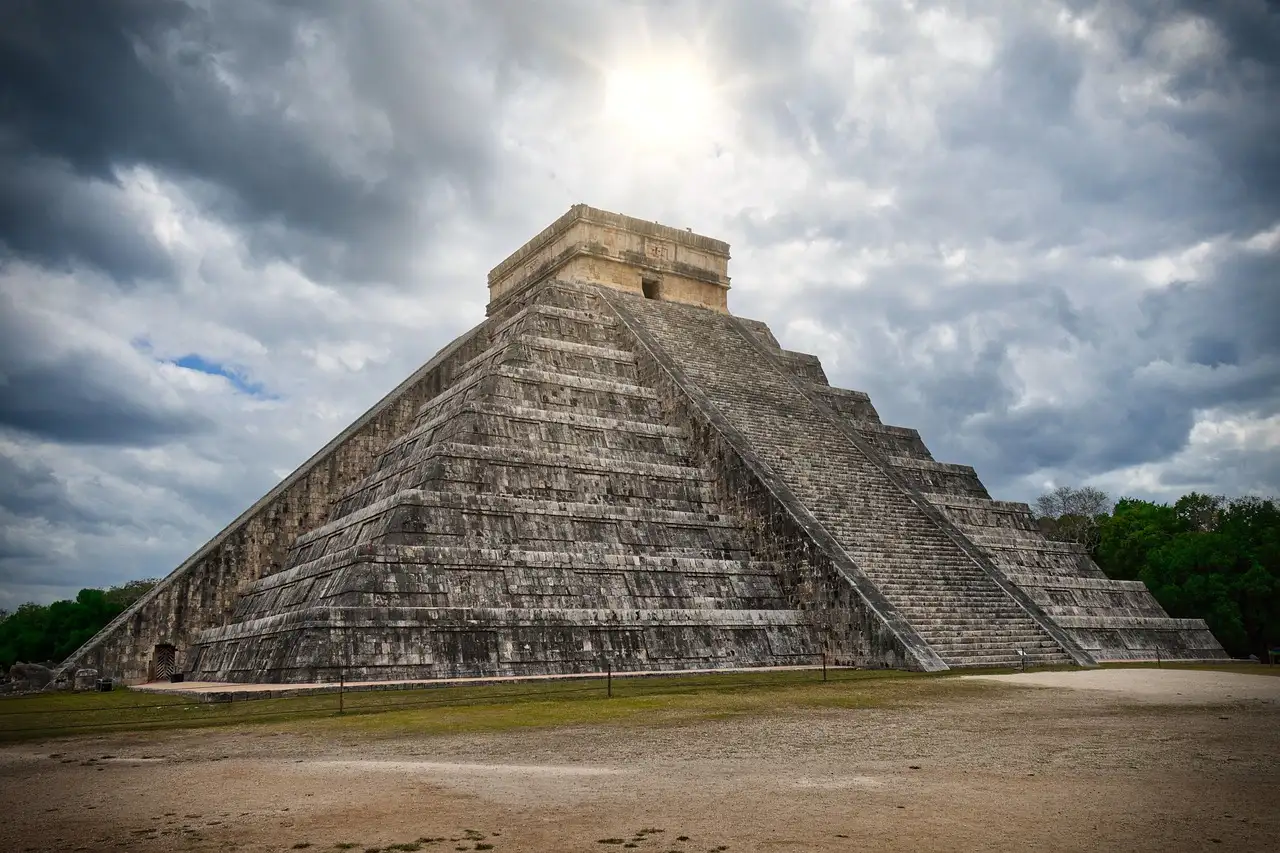 Quelle était la culture unique des Mayas et ses spécificités ?