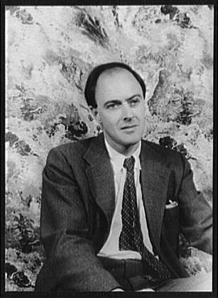 Roald Dahl : vie, oeuvres et héritage littéraire