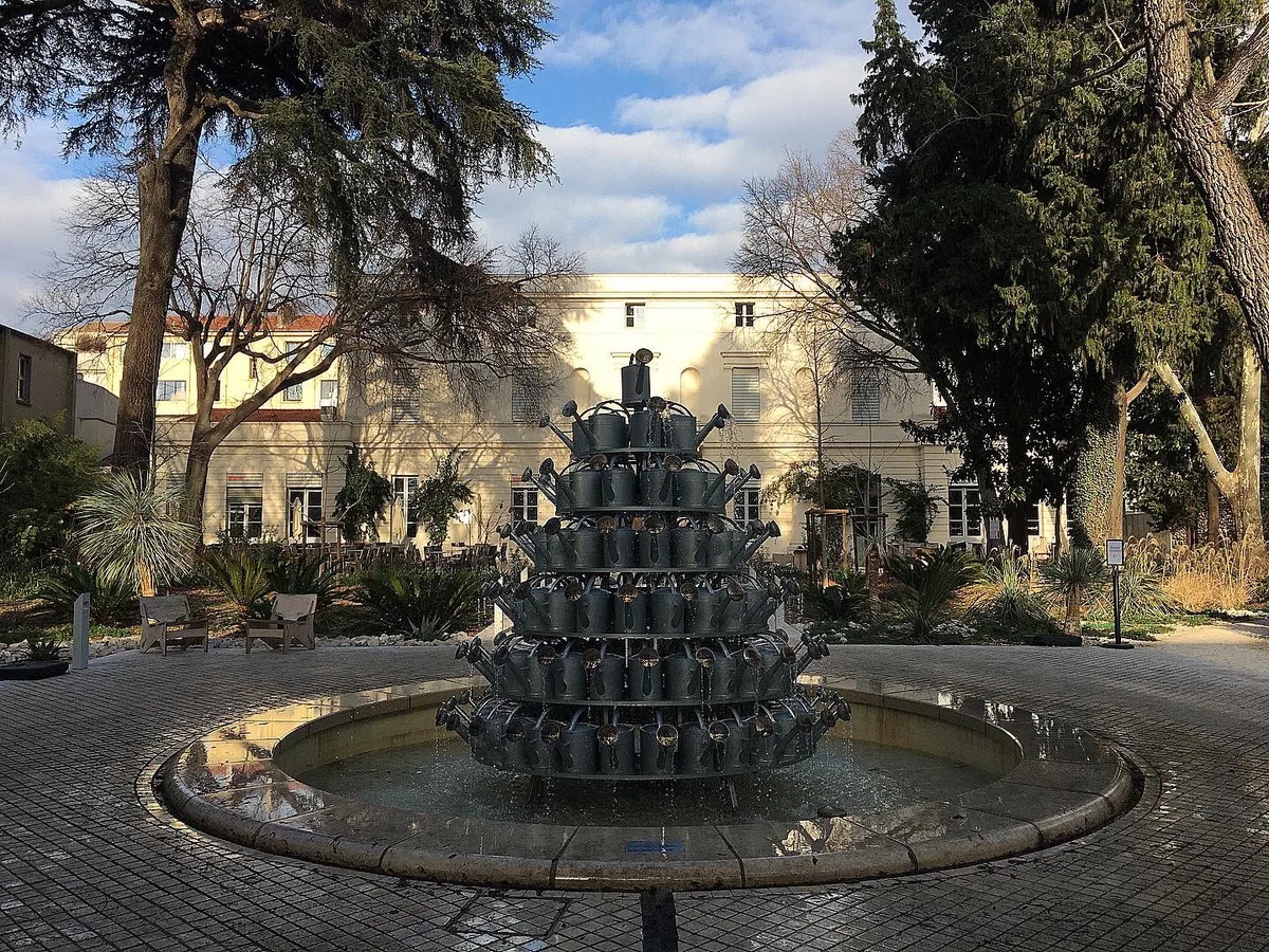 MO.CO.